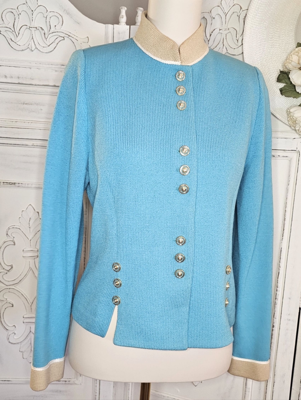 St. John Collection Aqua Blue Cardigan Jacket - Picture 6 of 10